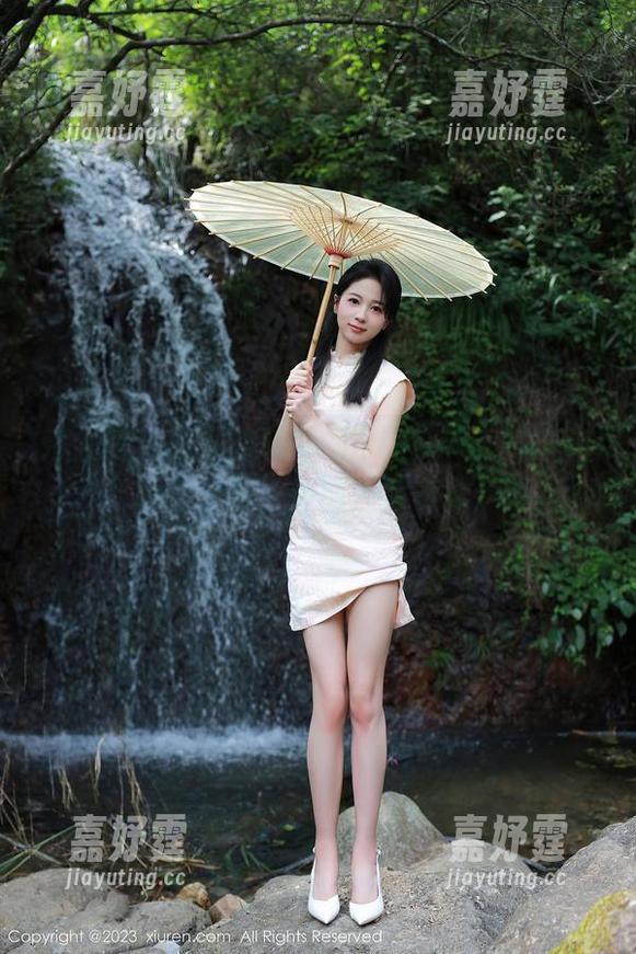 秀人网 - 花嫁的黄可Christine,难以言喻的优雅,原图还原事实。 秀人网 - 花嫁的黄可Christine,难以言喻的优雅,原图还原事实。
