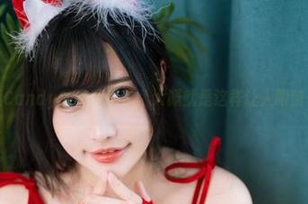 糖果果Candy的红花写真，大概就是这样让人眼前一亮吧