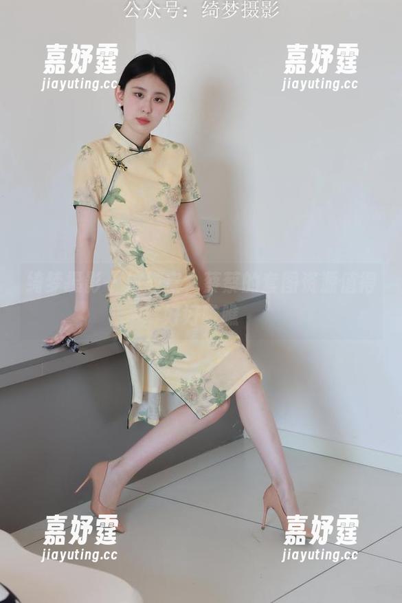 绮梦摄影 - 这教室，蔡蔡的套图资源值得好好瞧瞧