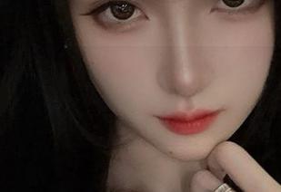 看腐团儿Ikaros的户外cos，好像被那风吹得心痒痒，下一秒就想跟出去跑！