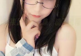 逐月Su的裸足全套图集，能不能再放松点？