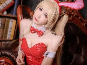 阮邑Fairy的写真：可爱，想撕掉所有过滤器！