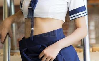 青豆客 – 想不想看王语纯的纯白写真集？看完再分享你就再也回不到色彩的世界了。